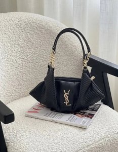 نیازمند اجاره آپارتمان 80 متری